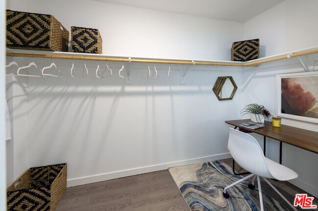 Building Photo - 2929 Pennsylvania Ave