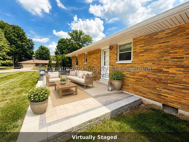 Building Photo - 2708 Ater Dr