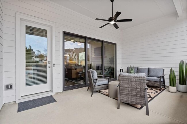 Building Photo - 201 Prairie Ln