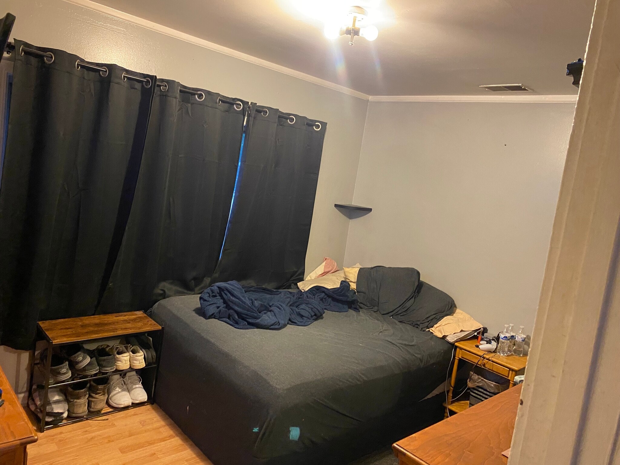 Upper unit - 1141 E Bernhard Ave