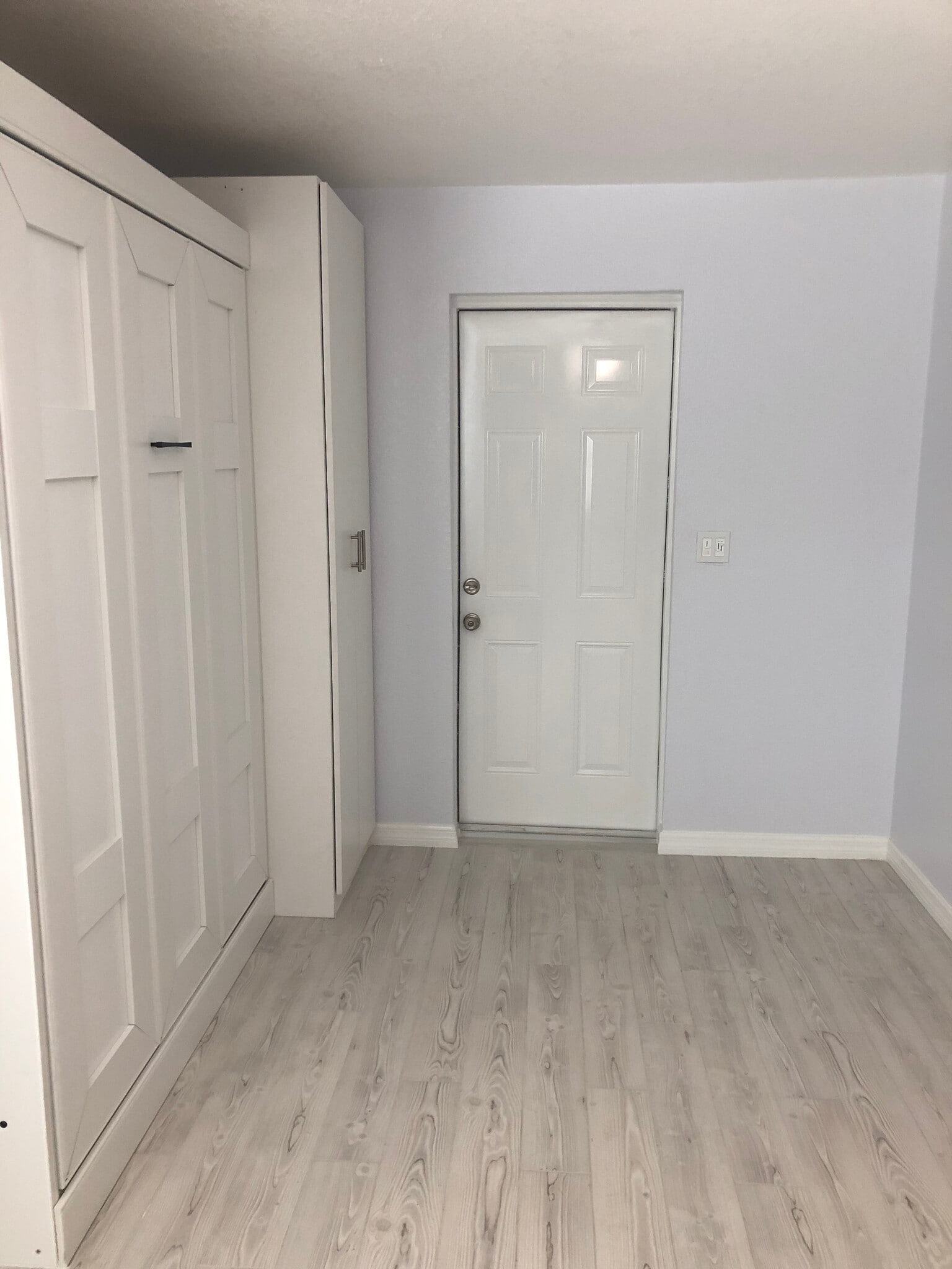 Building Photo - 2020 Lee Dr