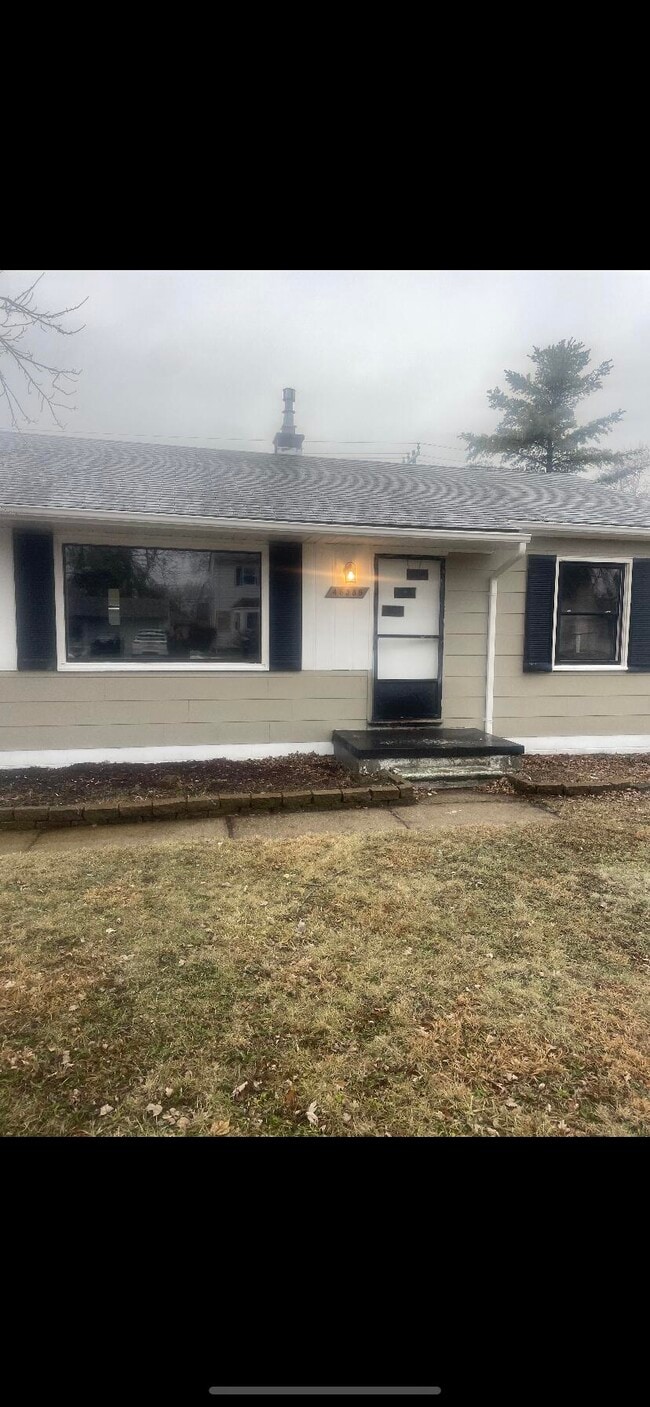 Building Photo - 46589 Huling St