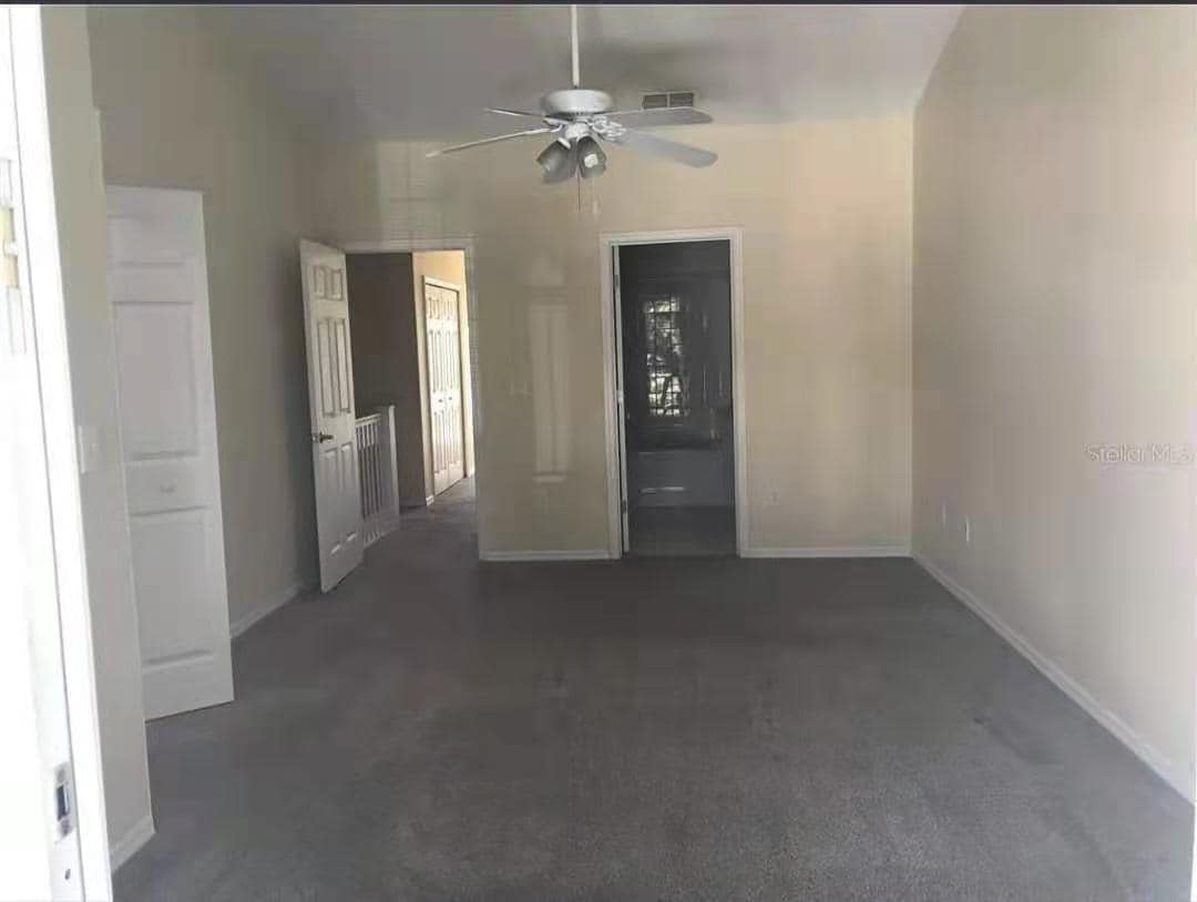 Living room - 2528 Lancien Ct