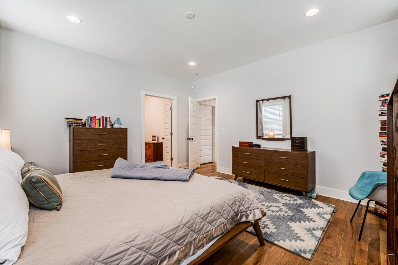 Primary Suite on Main Level - 3509A Sanford Ave