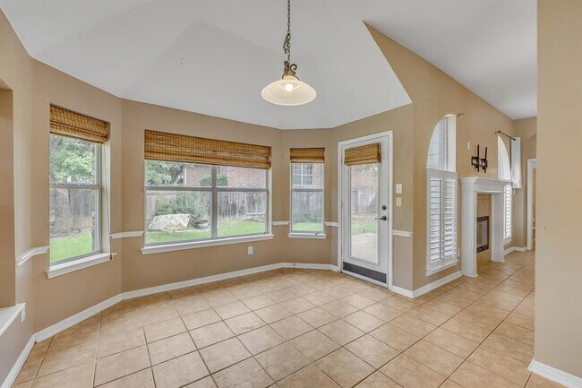 Building Photo - 2726 Grimes Ranch Rd