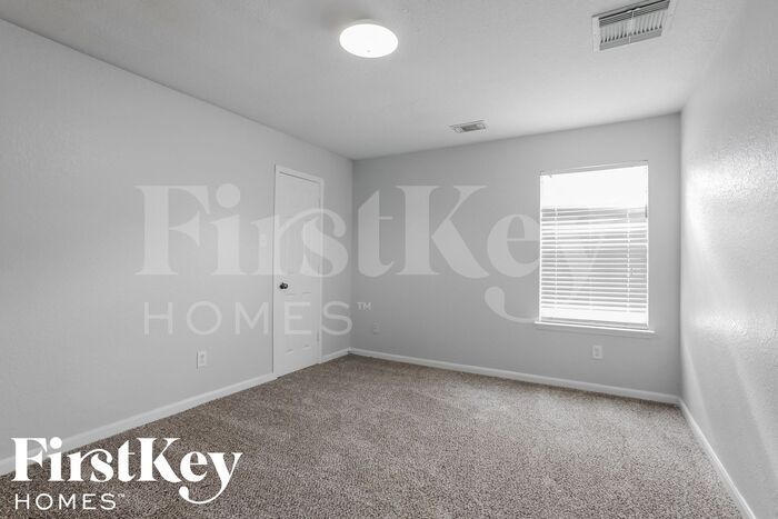 Building Photo - 11210 Flying Geese Ln