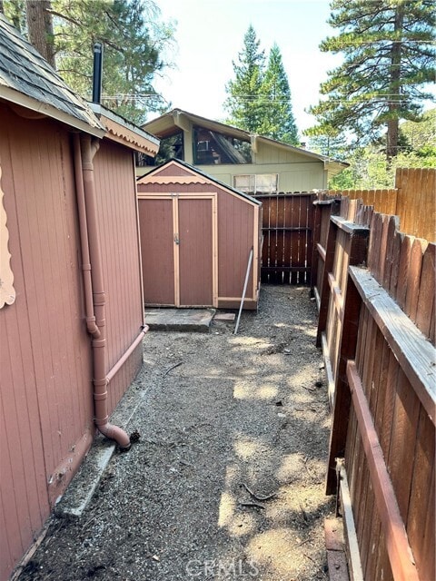 Building Photo - 2242 Deep Creek Dr