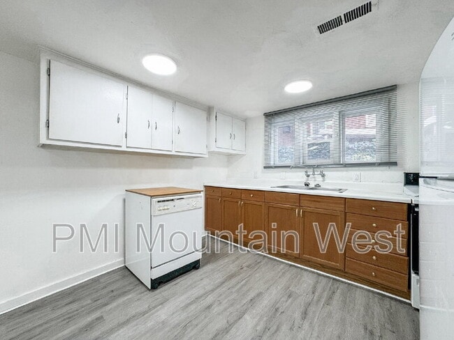 Building Photo - 538 S 1100 E