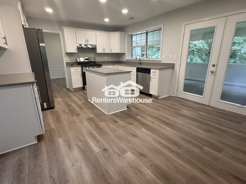 Building Photo - 4905 Tanners Spring Dr