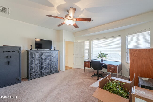 Building Photo - 10806 E Peralta Canyon Dr