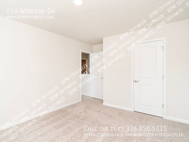 Building Photo - 656 Winesap Dr