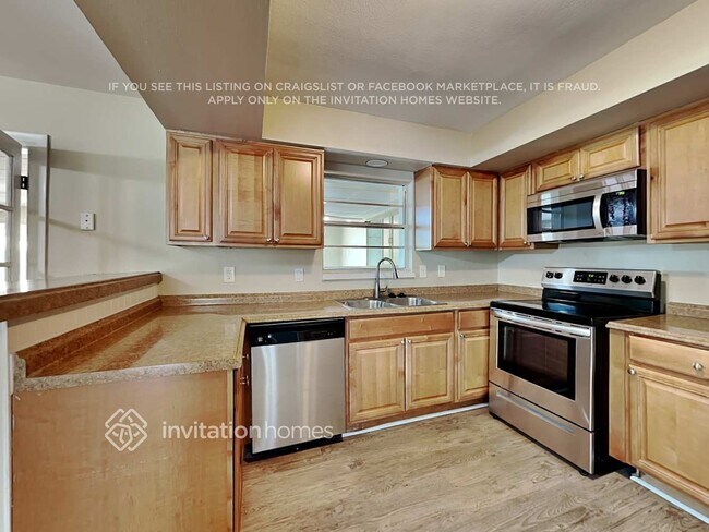 Building Photo - 7321 Egypt Lake Dr