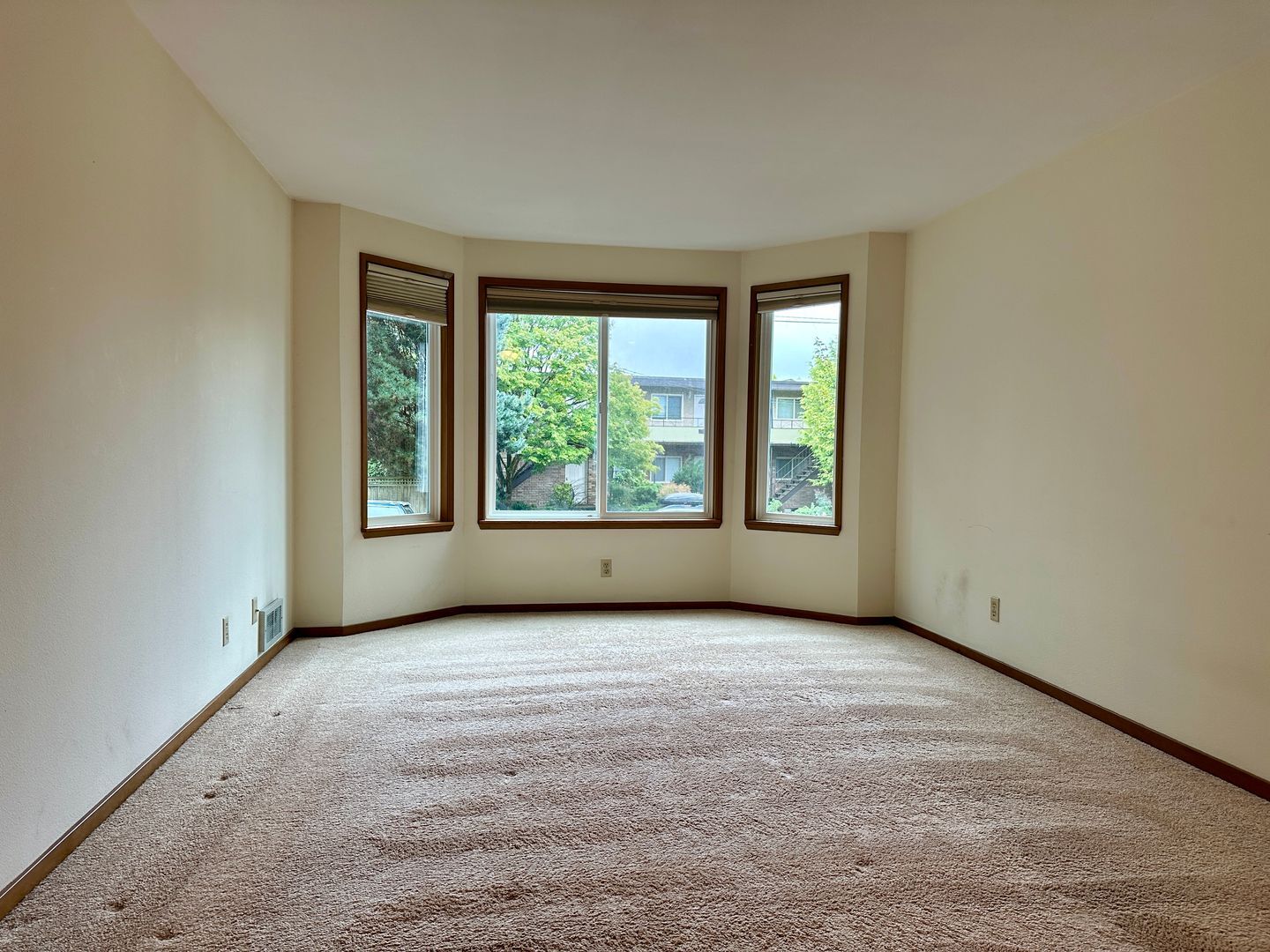 Building Photo - 7111 Linden Ave N