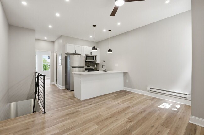 Building Photo - 6028 Osage Ave