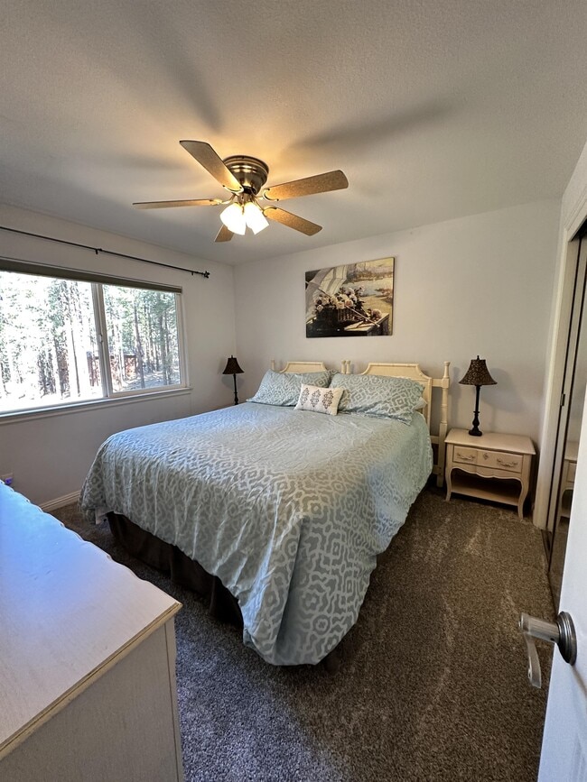 Building Photo - 1723 High Meadows Ct