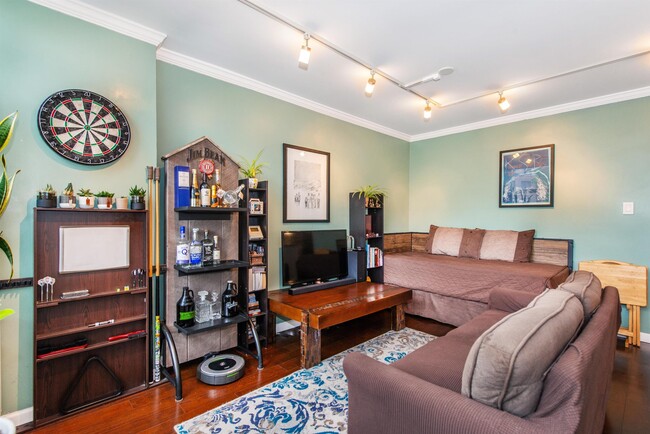 Building Photo - 6050 JFK Blvd E