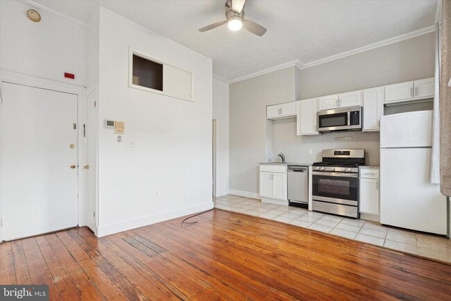 Building Photo - 159 N 21st St