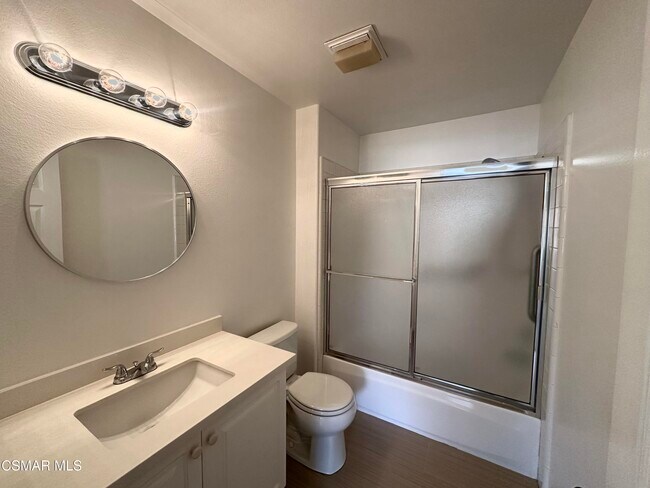 Building Photo - 495 Novara Way