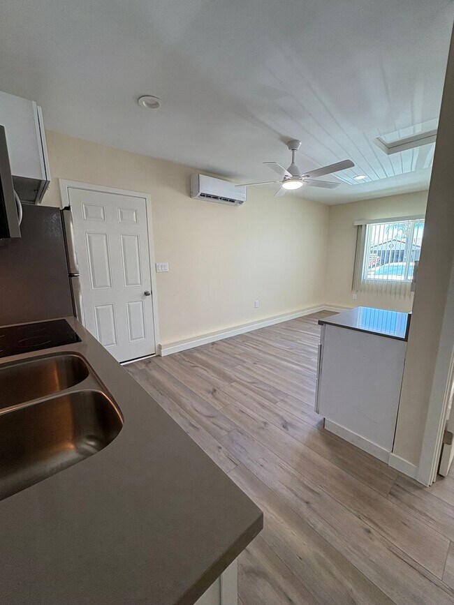 Building Photo - Brand New ADU – Beautiful 1-Bedroom, 1-Bath