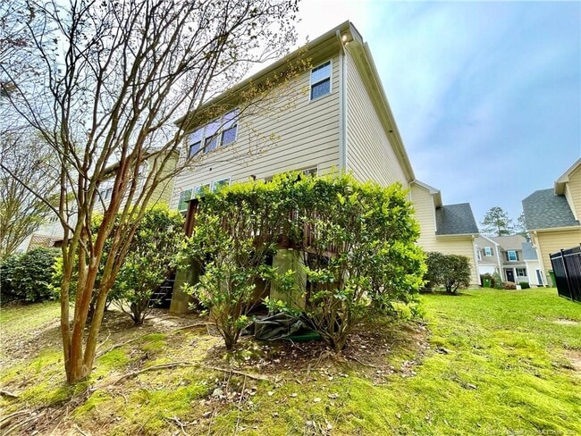 Building Photo - 148 Pine Hawk Dr