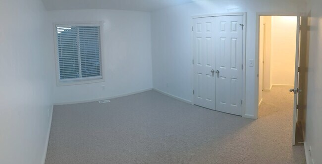 Second Bedroom - 8152 marty