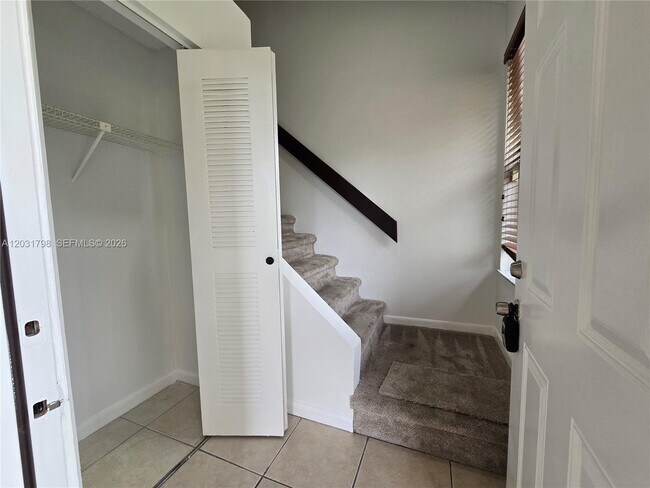 Building Photo - 2231 SW 80th Terrace
