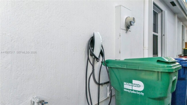 Building Photo - 12728 SW 214th Ter