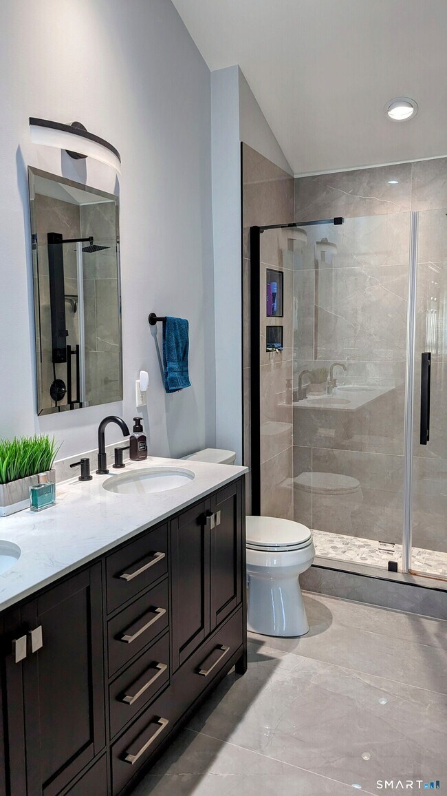 Building Photo - 1306 Briar Woods Ln