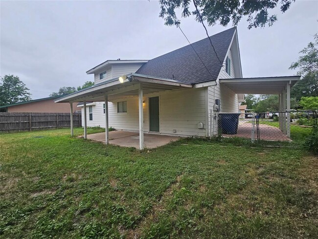 Building Photo - 10603 Georgian Dr