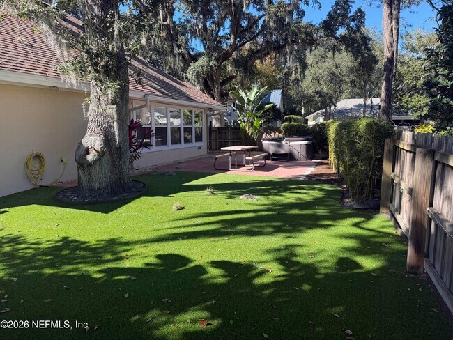 Building Photo - 184 Summerfield Dr