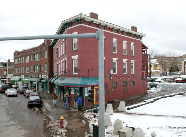 Building Photo - 236-244 Albany Ave