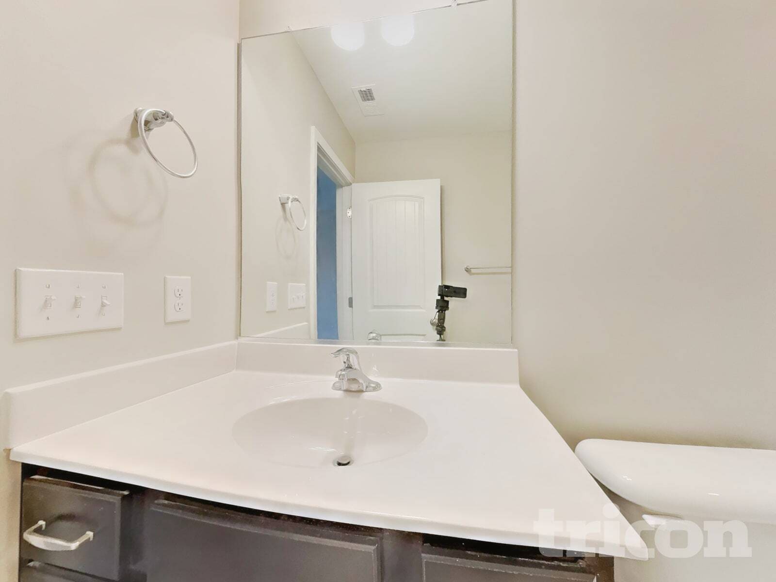 Building Photo - 4945 Westerly Dr