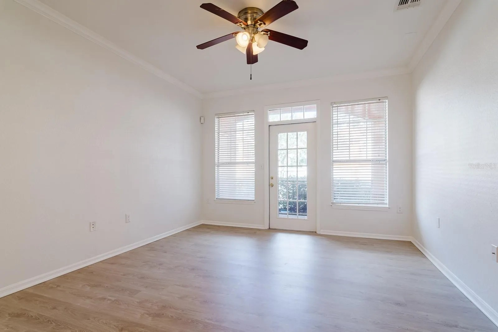 Living area - 5000 Culbreath Key Way