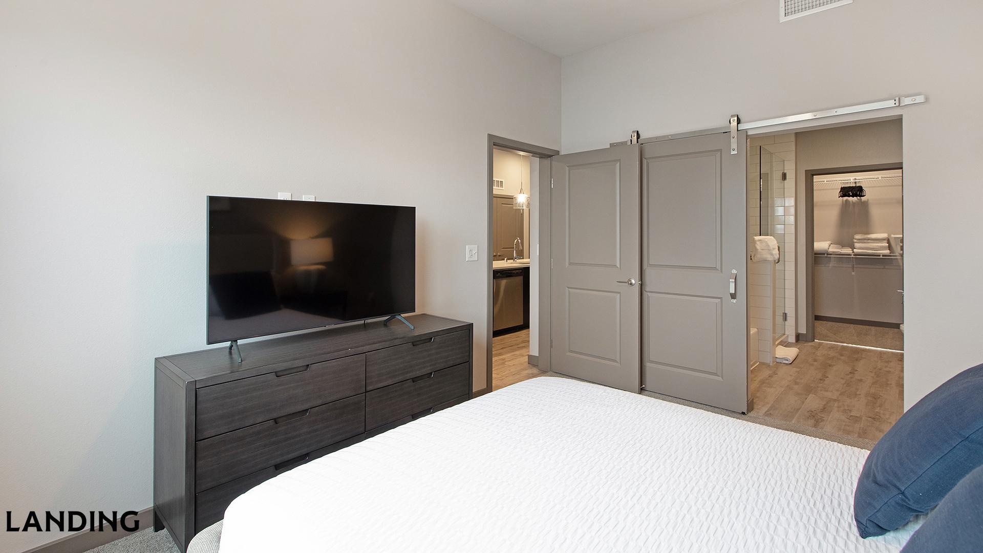 Building Photo - 3150 W Twain Ave