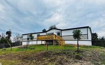 Building Photo - 191 Holly Pond