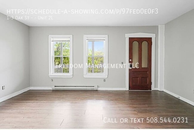 Building Photo - 1-3-3 Oak St