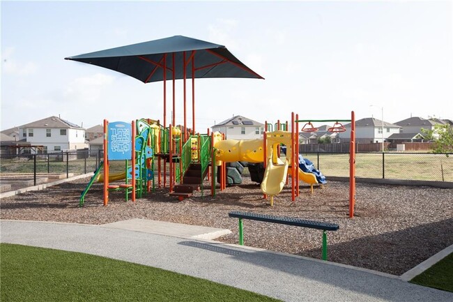 Building Photo - 15302 Grenadine Bloom Cv
