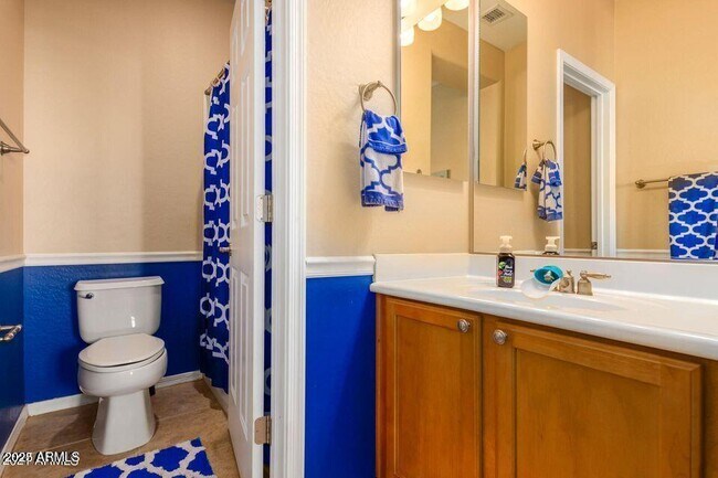 Building Photo - 5118 W Swayback Pass