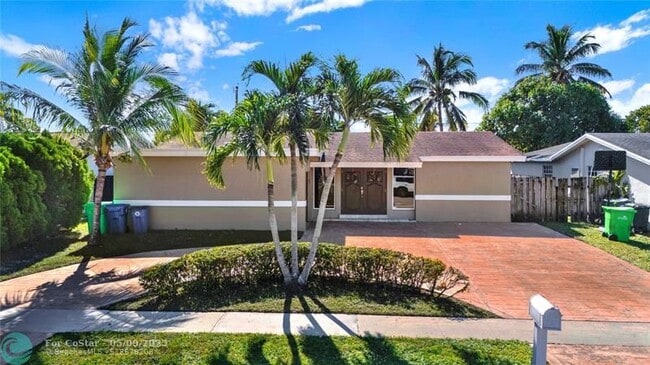Building Photo - 9650 NW 24th St
