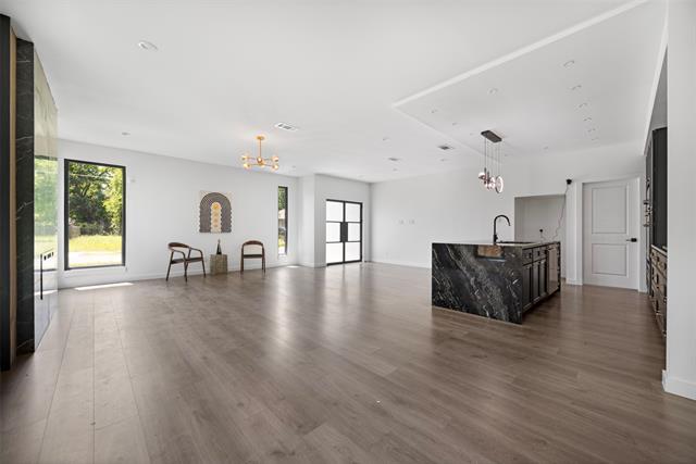 Building Photo - 2535 Exline St