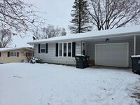 Building Photo - 416 Park Ln