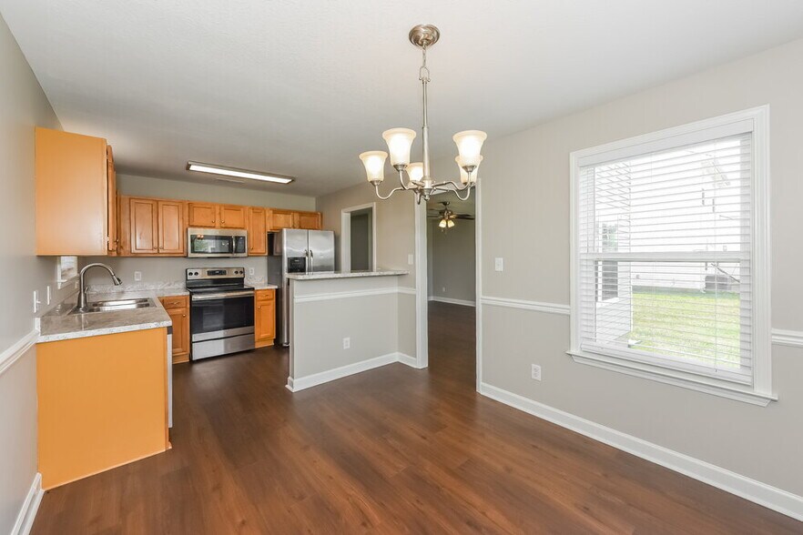 Building Photo - 1616 Allston Dr