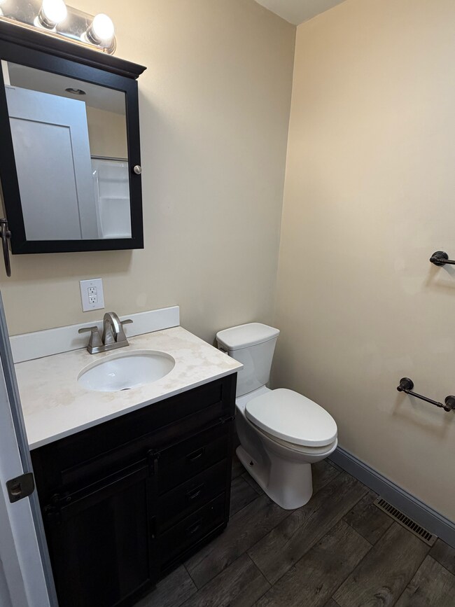 Building Photo - 5224 West Senca St