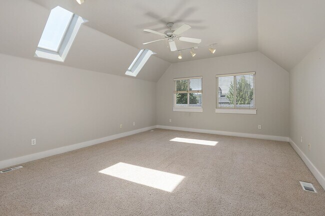 Building Photo - 4177 E Barber Station Way