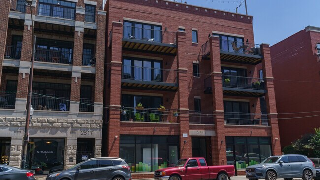 Primary Photo - 2513 N Halsted St