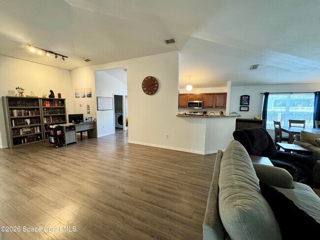 Building Photo - 3850 Aria Dr