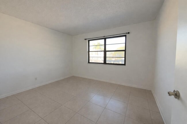 Building Photo - 9440 SW 8th St