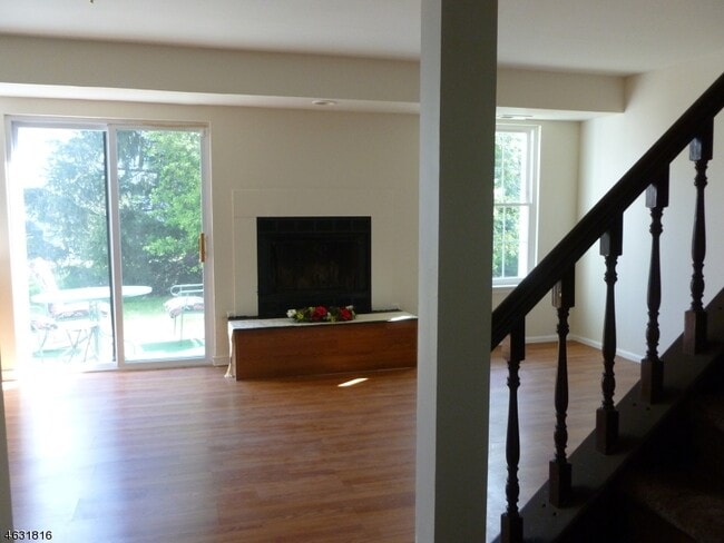 Building Photo - 408 Hawkshead Way