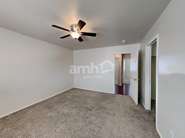 Building Photo - 4245 S 2900 W