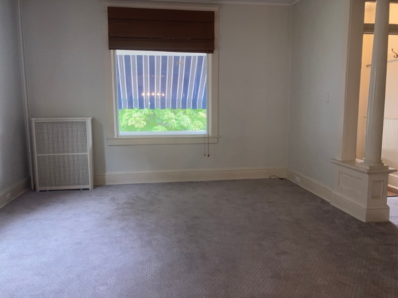 Building Photo - 1117 Hamilton Blvd